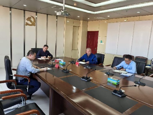 市林草局召开专题会议部署清明节期间森林草原防火工作